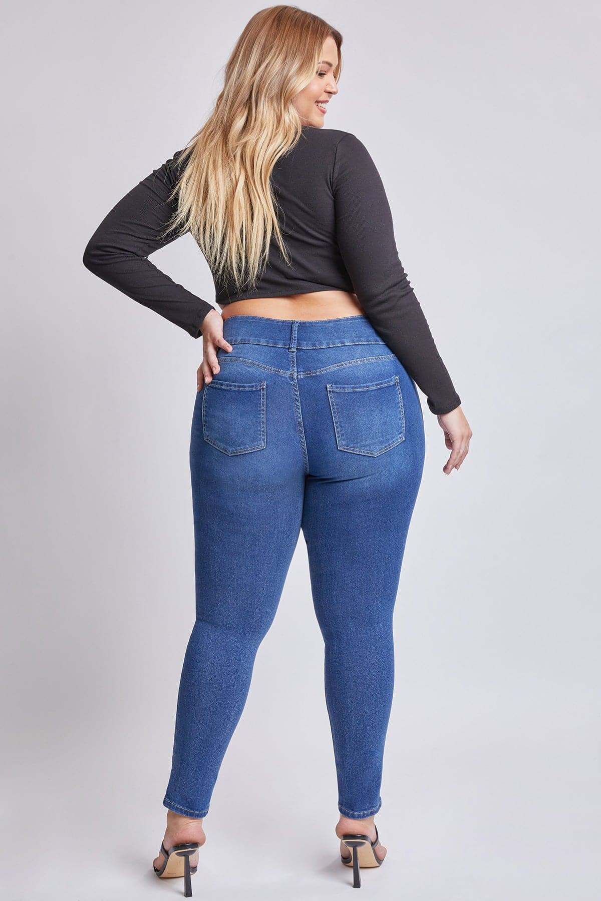 Essential Skinny Jeans