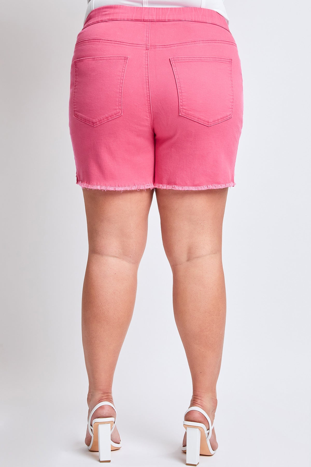Frayed Hem Pull-on Shorts