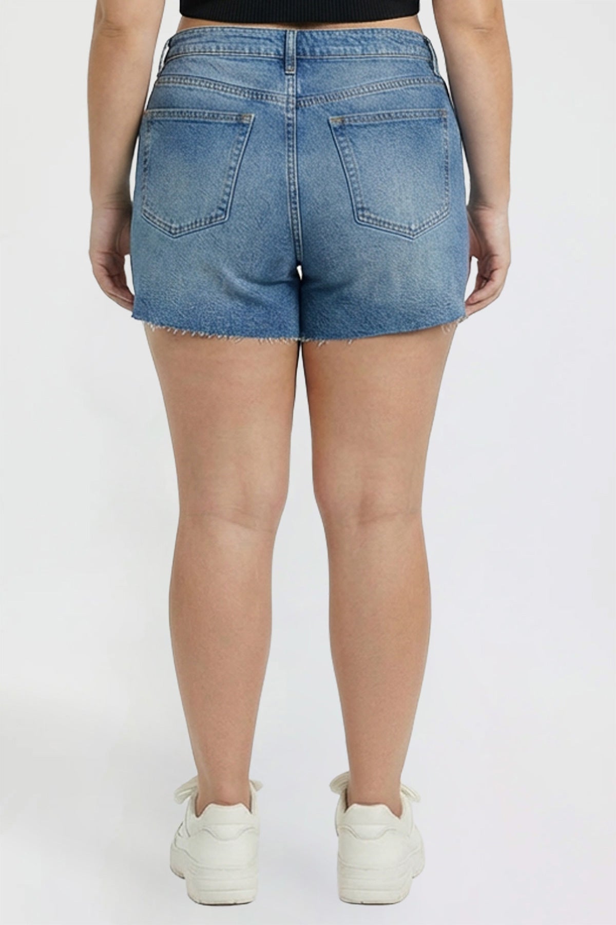 Luxe Short with Raw Hem