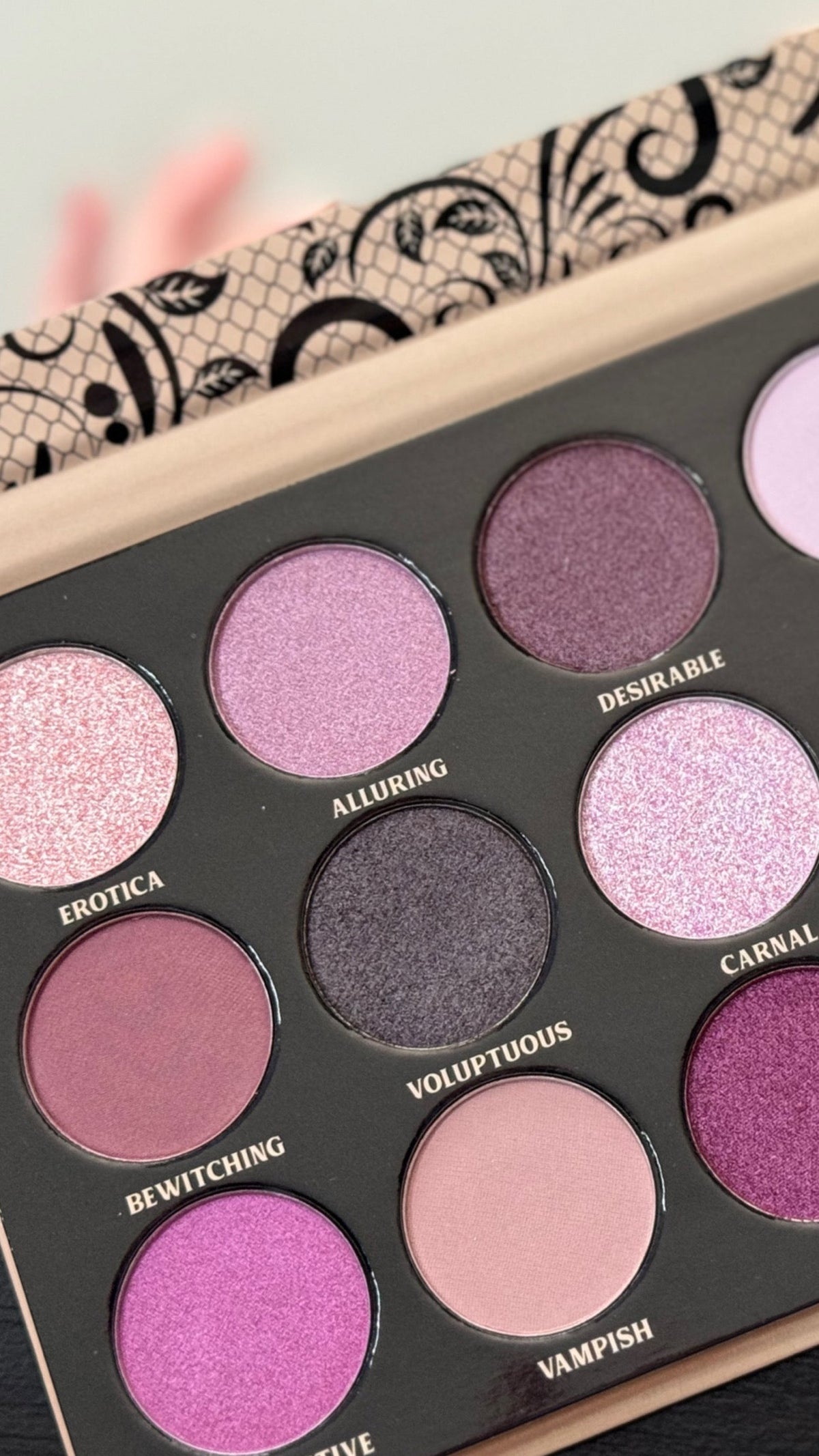 Lace Eyeshadow Palette