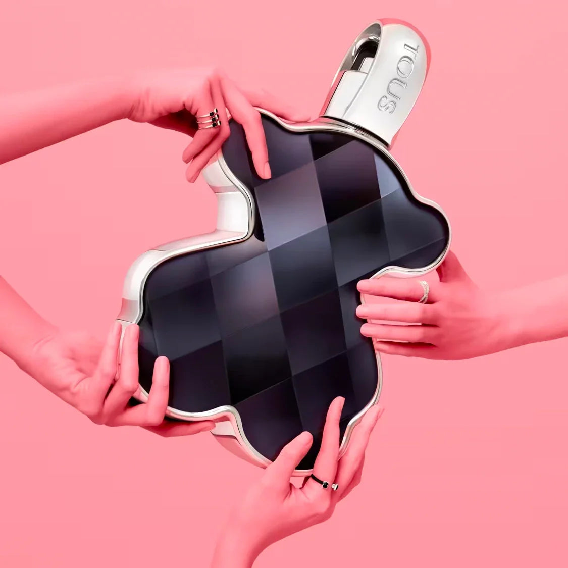 Love Me 3.0 oz The Onyx Parfum for women