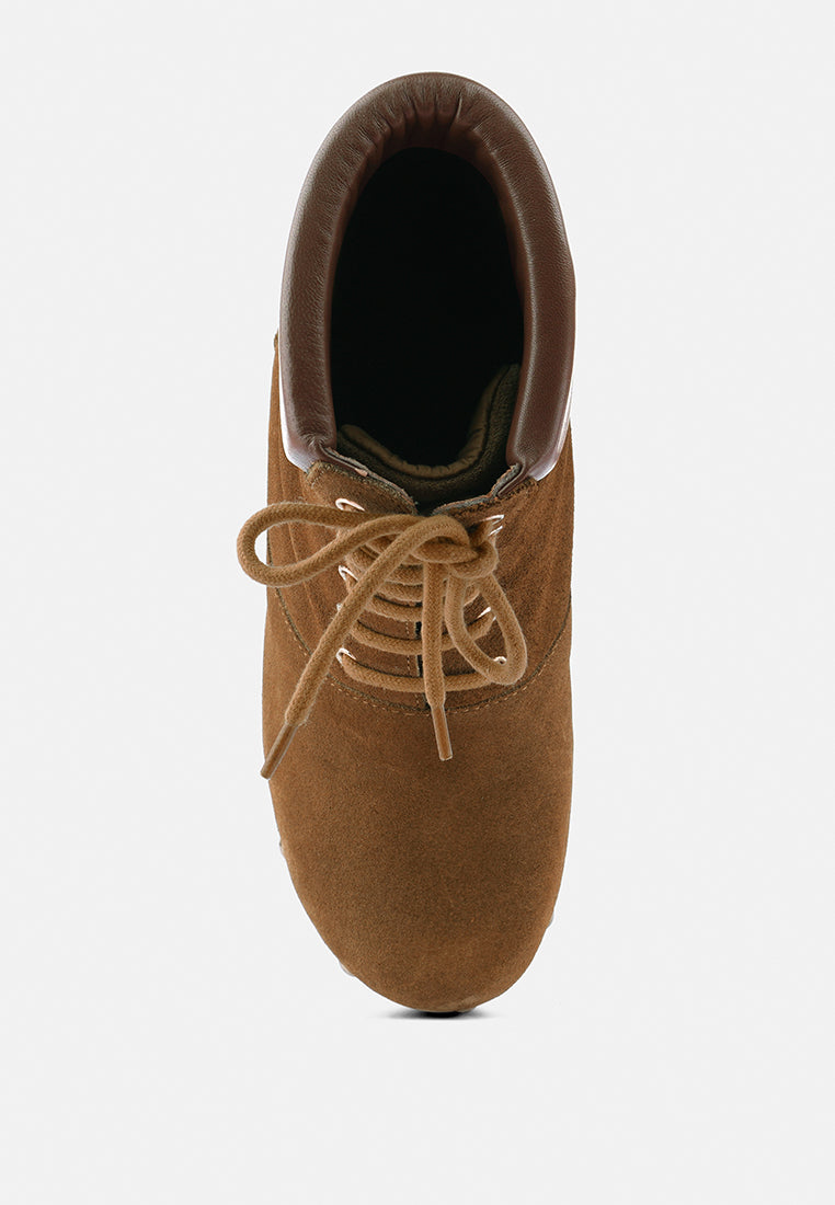 Maaya Handcrafted Collared Suede Boot