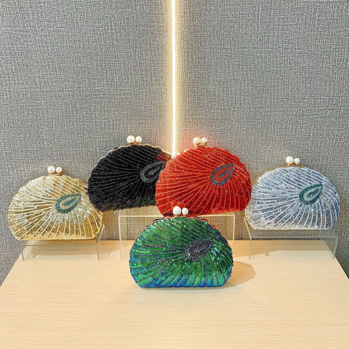 Elegant Retro Craft Beaded Evening Bag