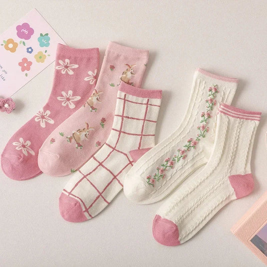 Pretty Pink & White Floral Socks