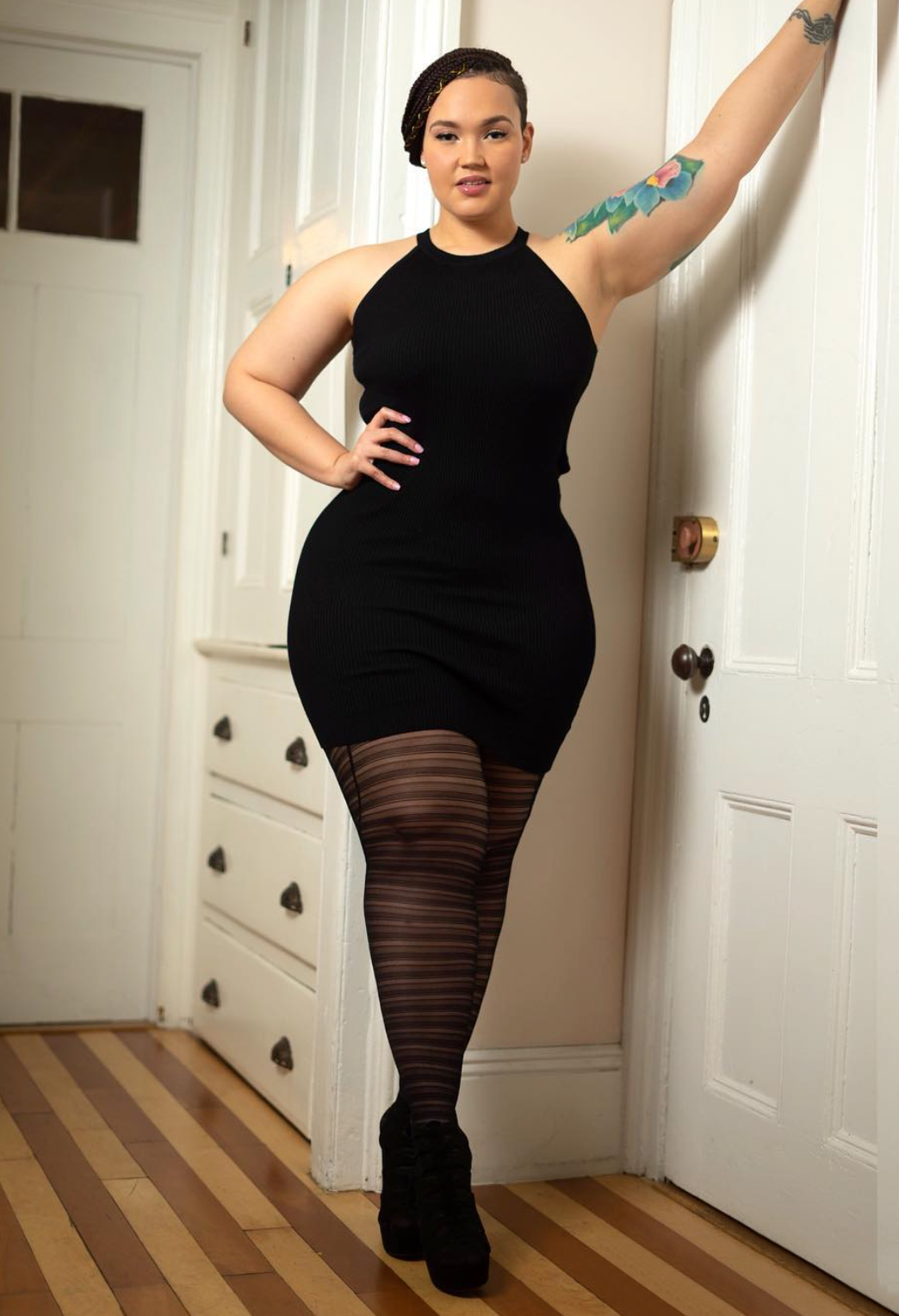 Issa Fine Line Lit Black Tights