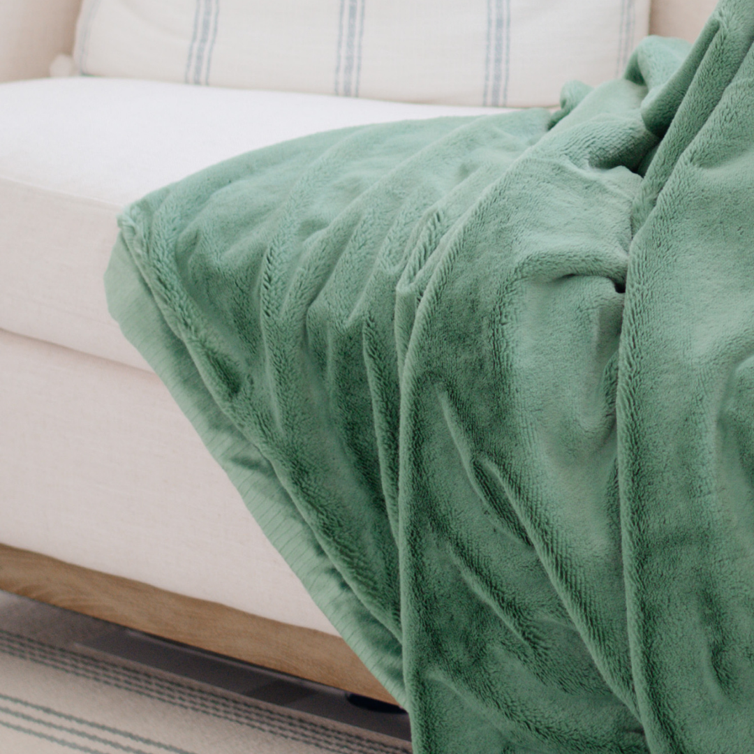 LUSH XL BLANKETS