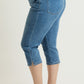 Premium Stretch Essential Capri