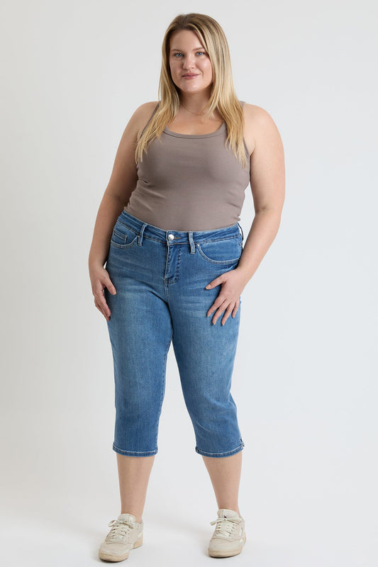 Premium Stretch Essential Capri