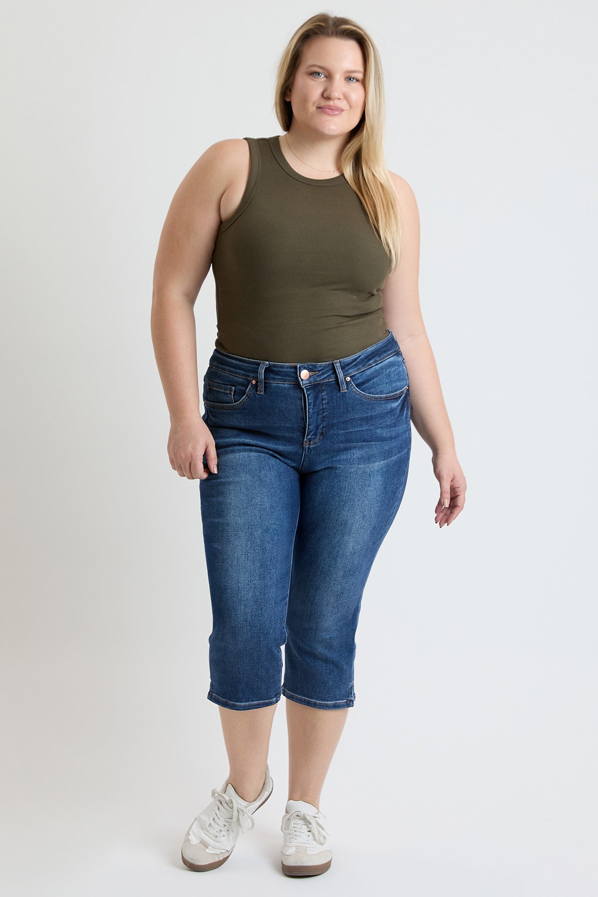 Premium Stretch Essential Capri