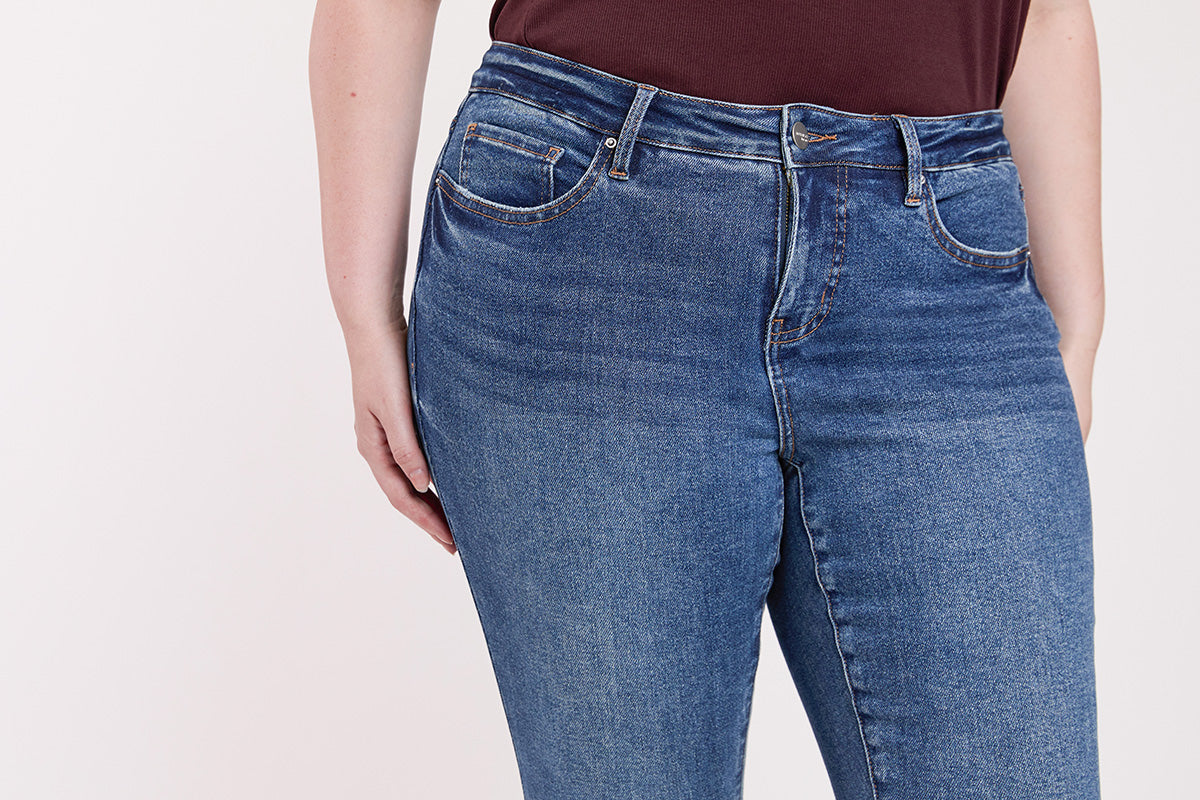 Premium Stretch Bootcut Jeans