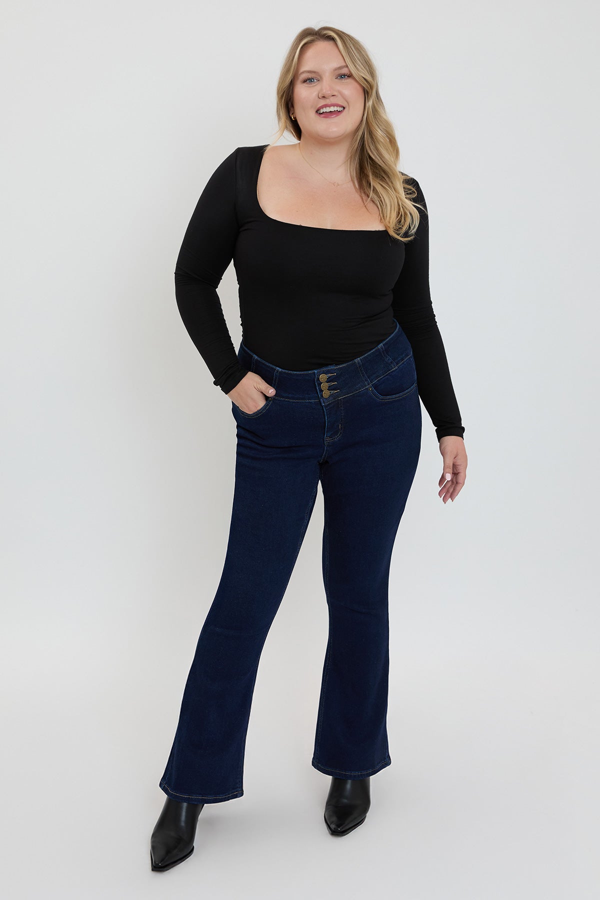 3-Button Bootcut Jeans