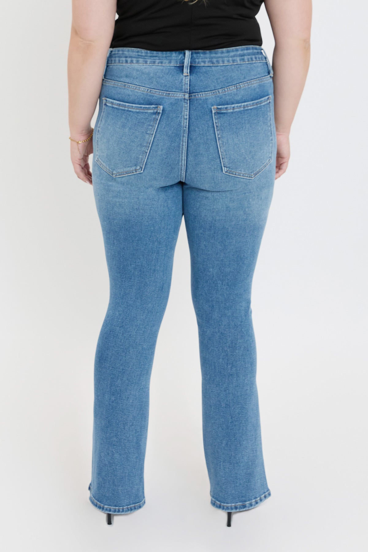 Curve Seam Flare Jeans