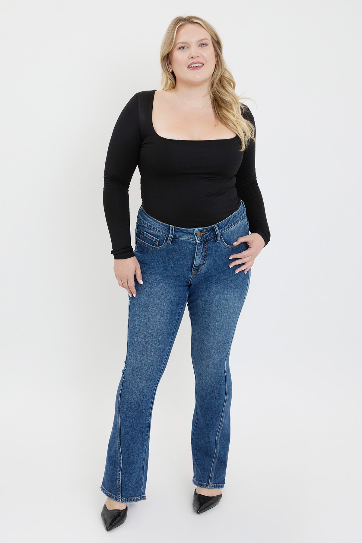 Curve Seam Flare Jeans