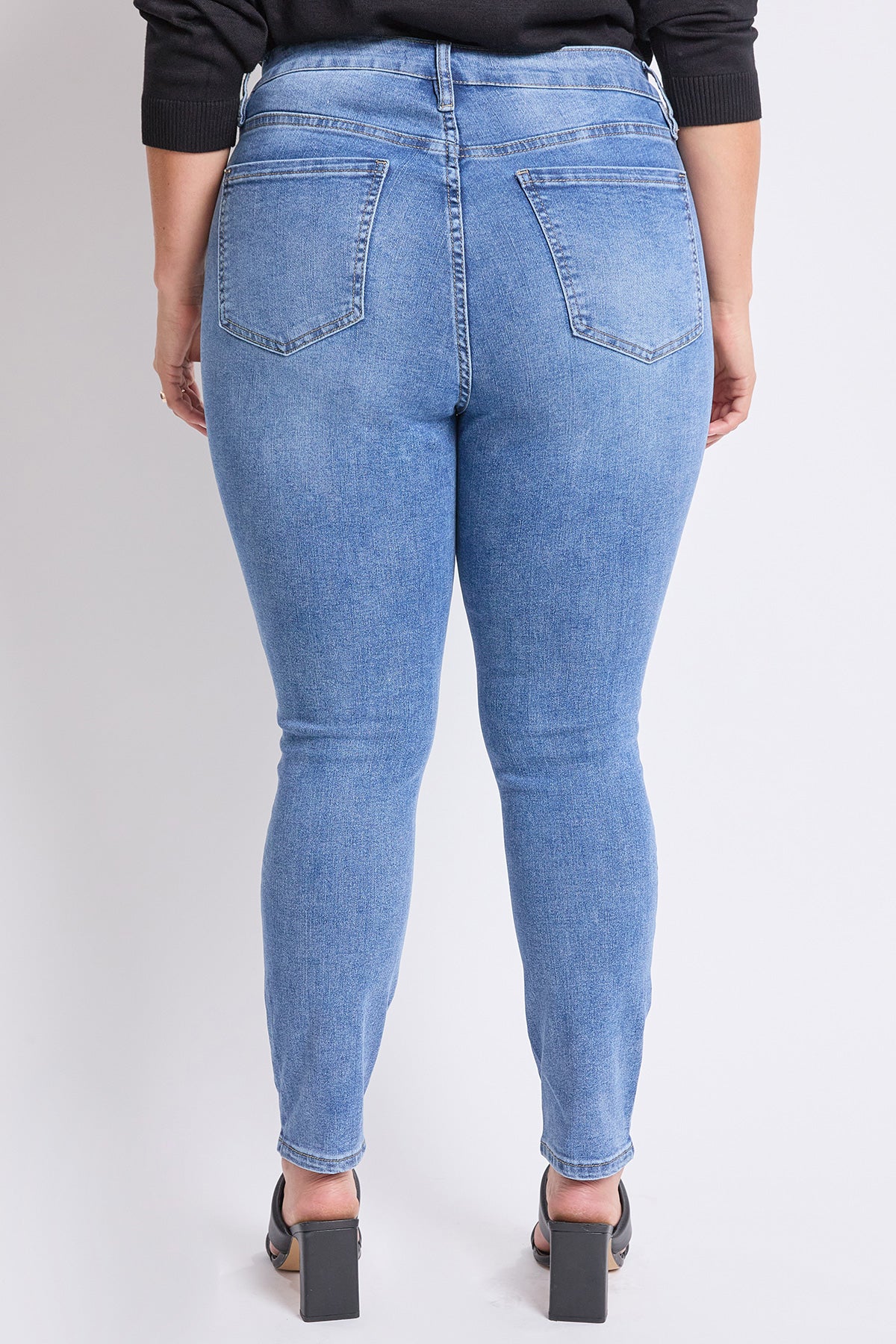 High Rise Basic 5 Pocket Skinny Jeans
