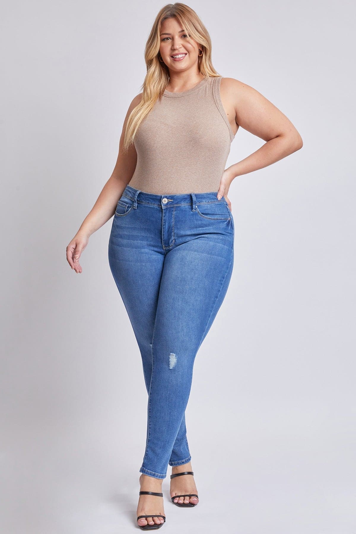 Essential High Rise Skinny Jean