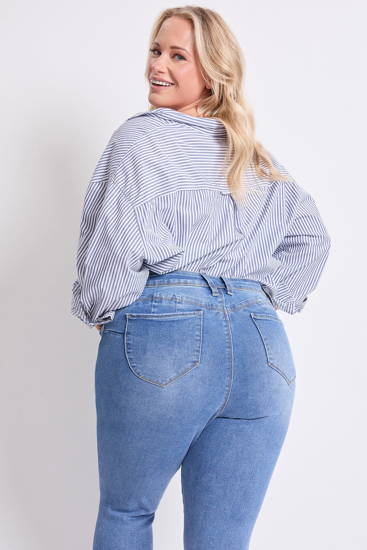High Rise Curve Confidence WannaBettaButt Skinny Jeans