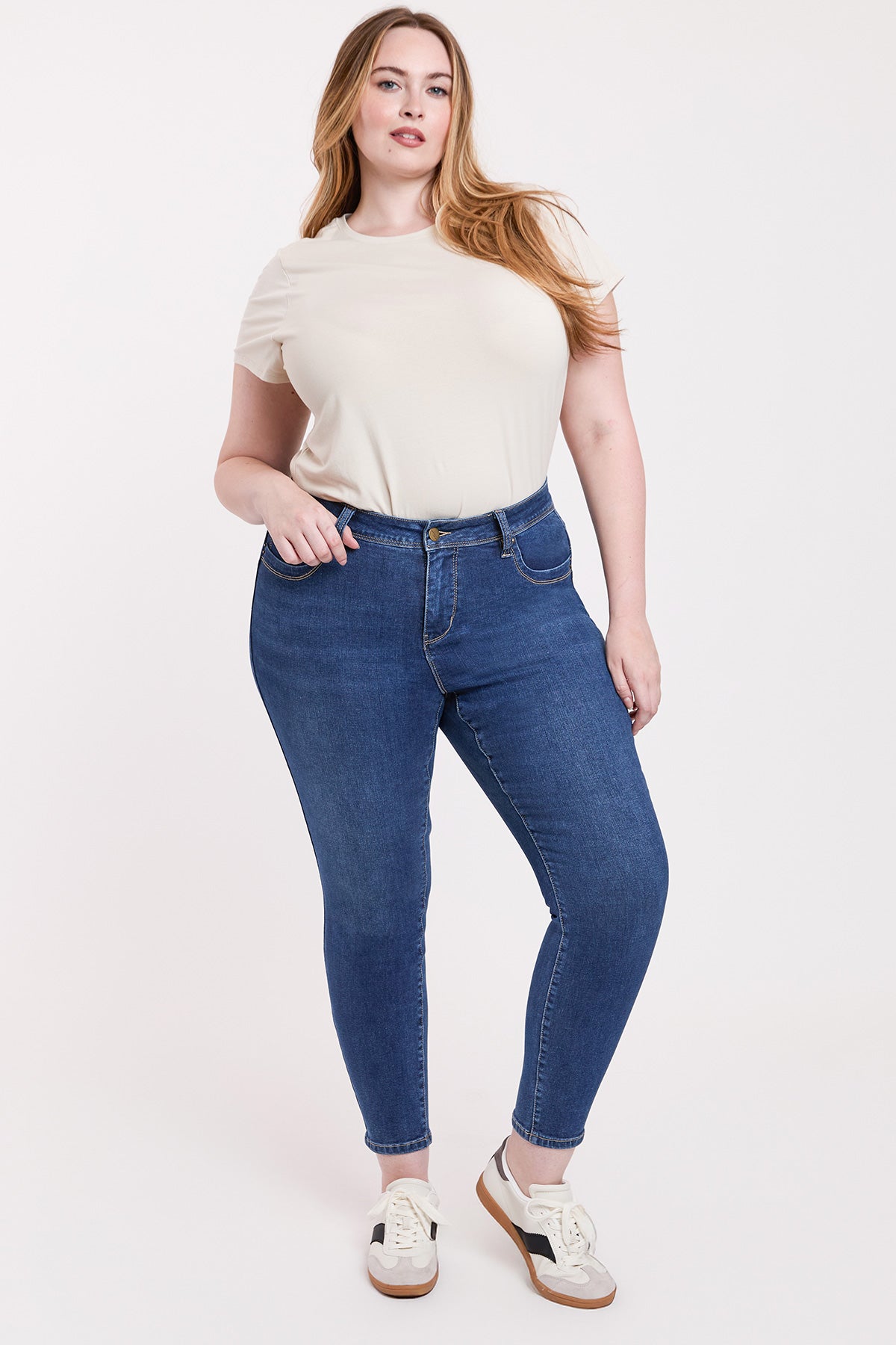 High Rise Curve Confidence WannaBettaButt Skinny Jeans