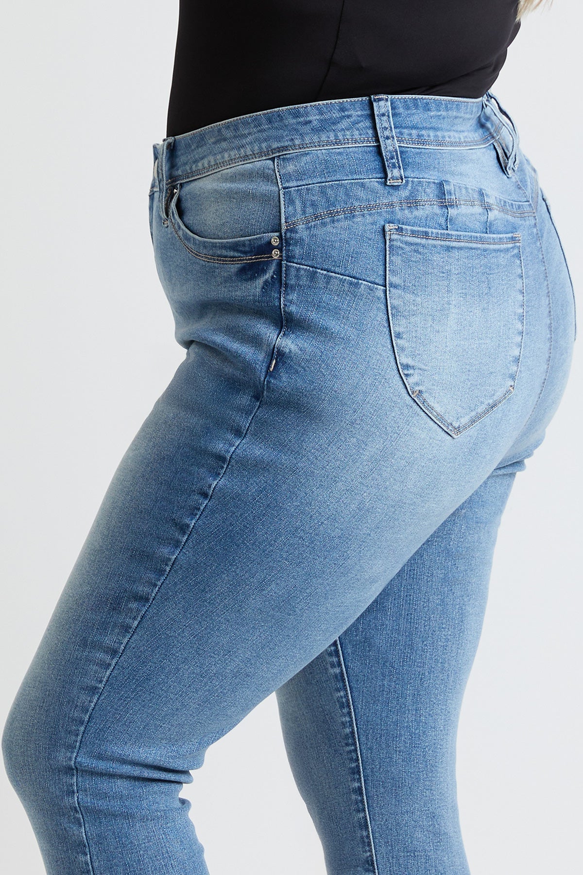 High Rise Curve Confidence WannaBettaButt Skinny Jeans