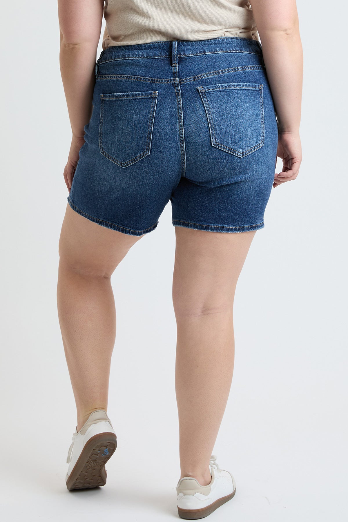 High Rise Essential Short