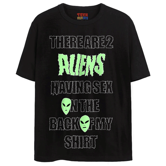 “ALIENS BANGING” T-SHIRTS