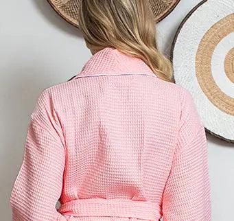 Waffle Piping Bathrobe – Lightweight Spa-Style Comfort