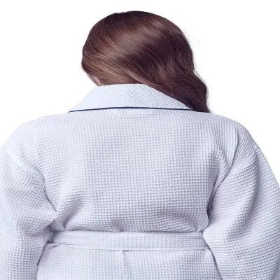 Waffle Piping Bathrobe – Lightweight Spa-Style Comfort