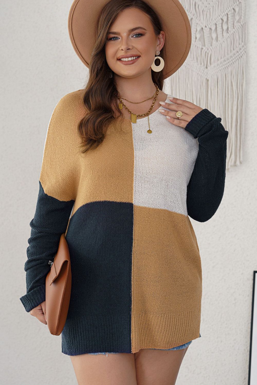 Color Block Round Neck Sweater