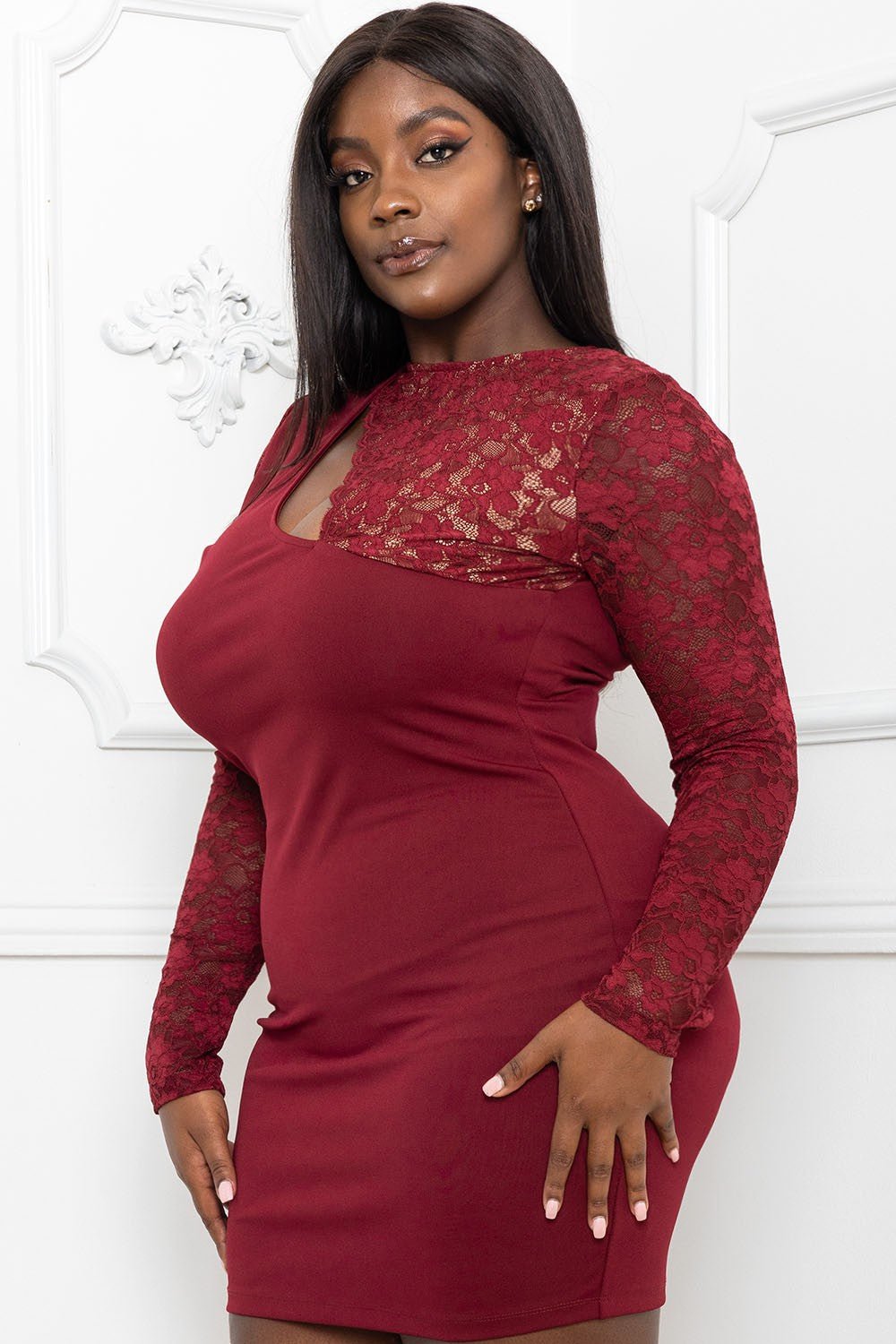 Burgundy Lace Panel Mini Dress – Long Sleeve, Keyhole Front & Ruched Fit
