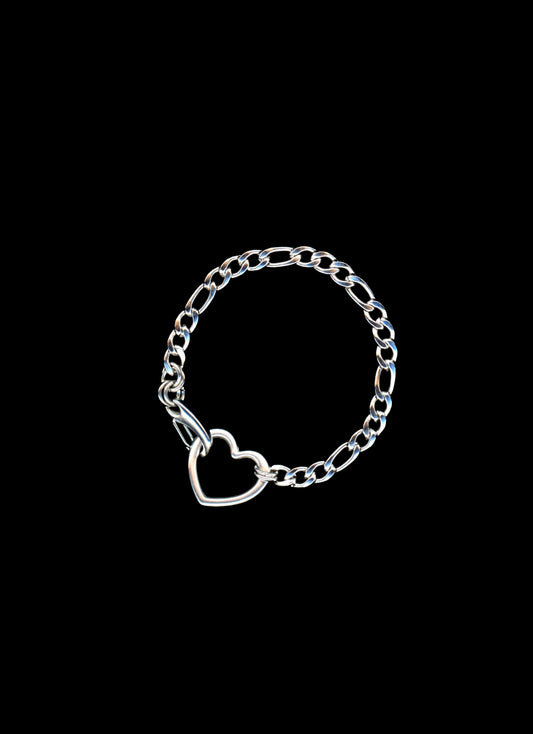 only yours <3 heart clasp bracelet