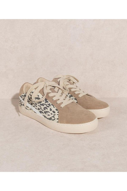 JORDAN LOW TOP SNEAKERS