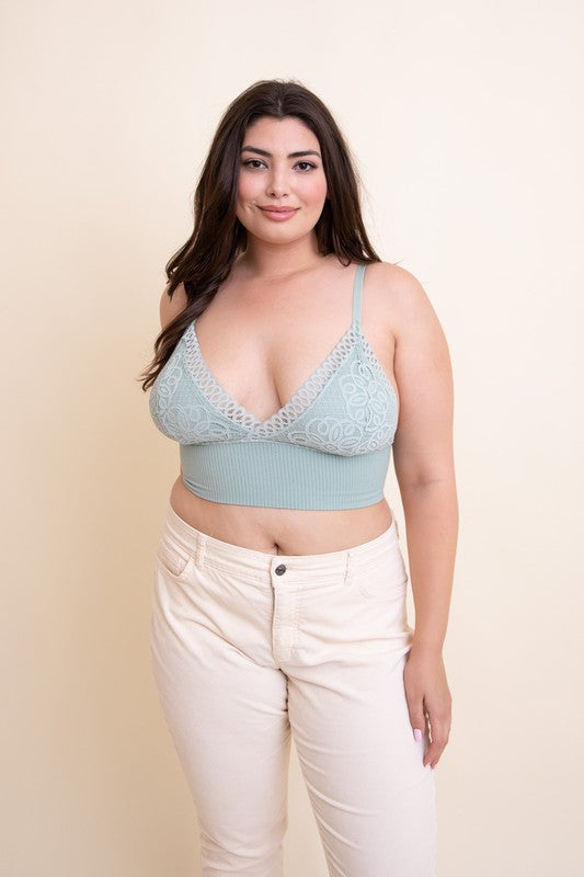 “Sade” Lace Brami Top