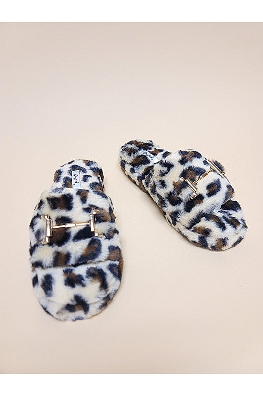 “CARI” SLIPPERS