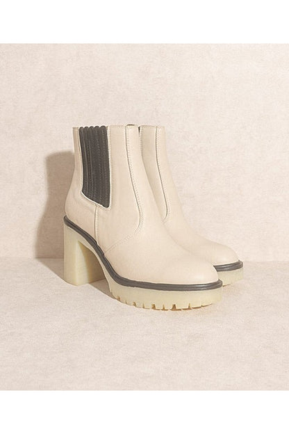 “Knockin Boots” Paneled Boots