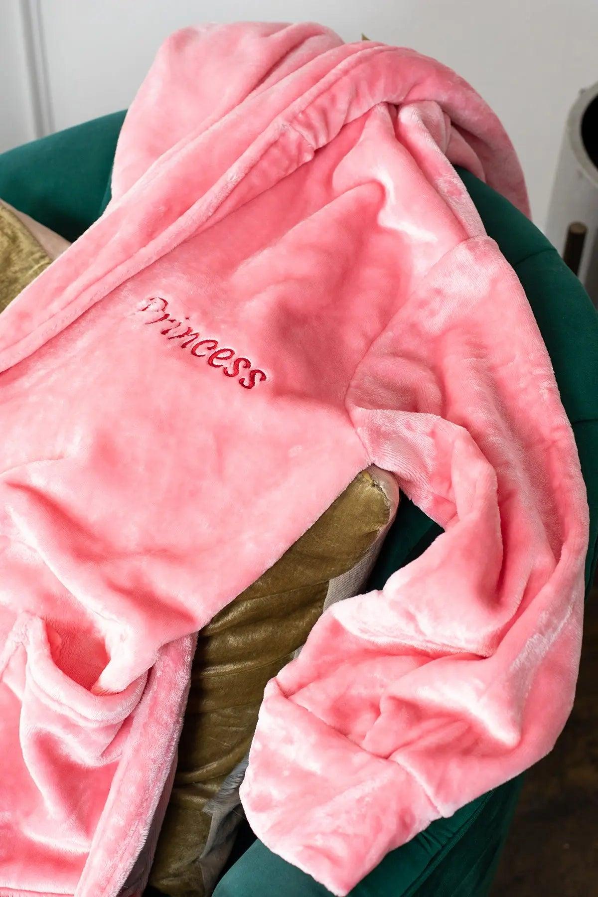 Plush Hooded Robe - Spa-Worthy Comfort at Home