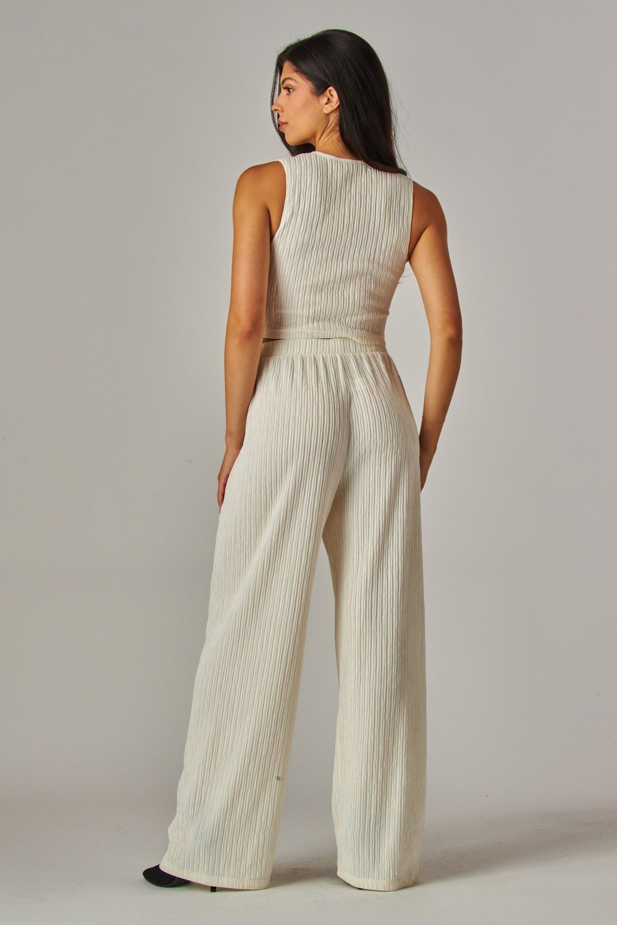 Plissé Waistcoat Top & Wide-Leg Pant Set – Chic Brunch, Work & Travel Outfit