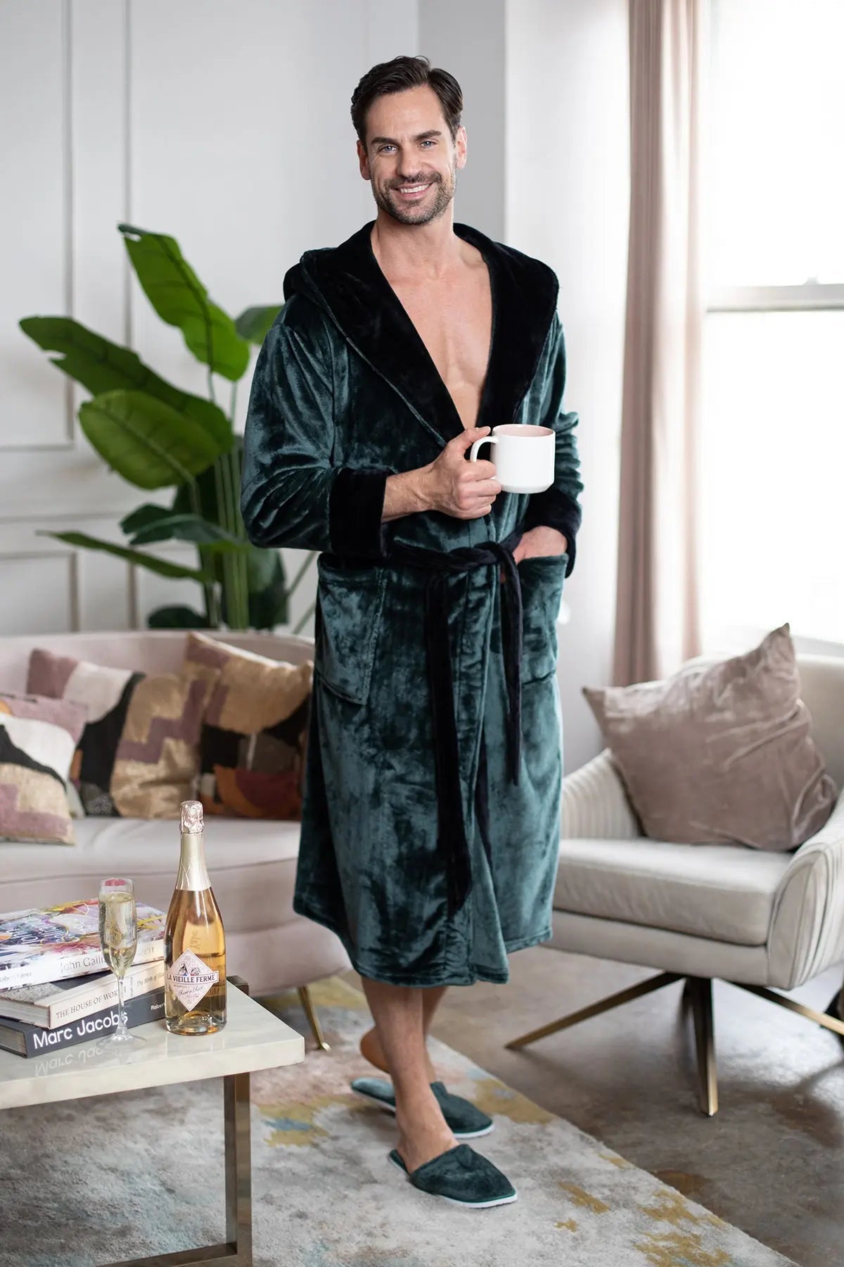 Robe with Hood – Ultra-Soft Plush Comfort for Everyday Use