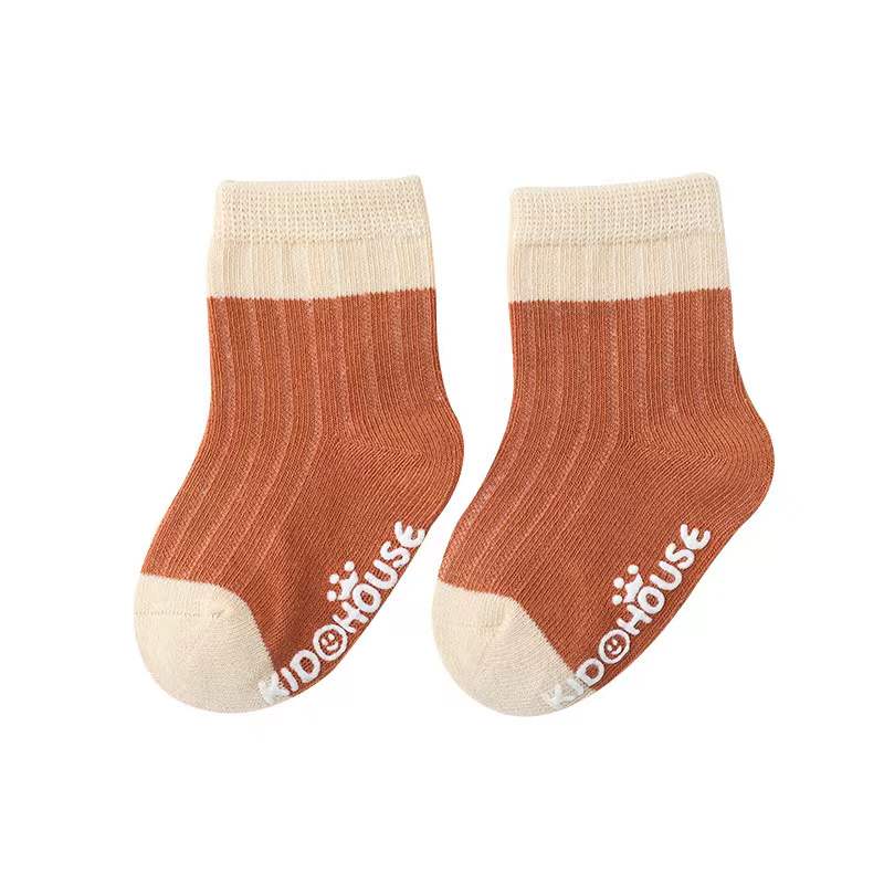 Two Colors Contrast Boneless Bottom Dispensing Socks