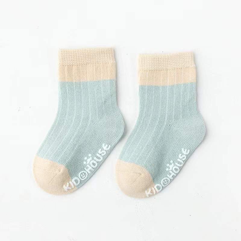 Two Colors Contrast Boneless Bottom Dispensing Socks