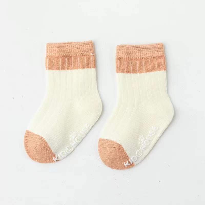 Two Colors Contrast Boneless Bottom Dispensing Socks