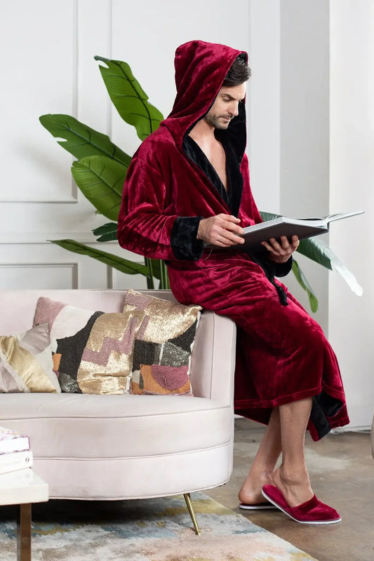 Robe with Hood – Ultra-Soft Plush Comfort for Everyday Use