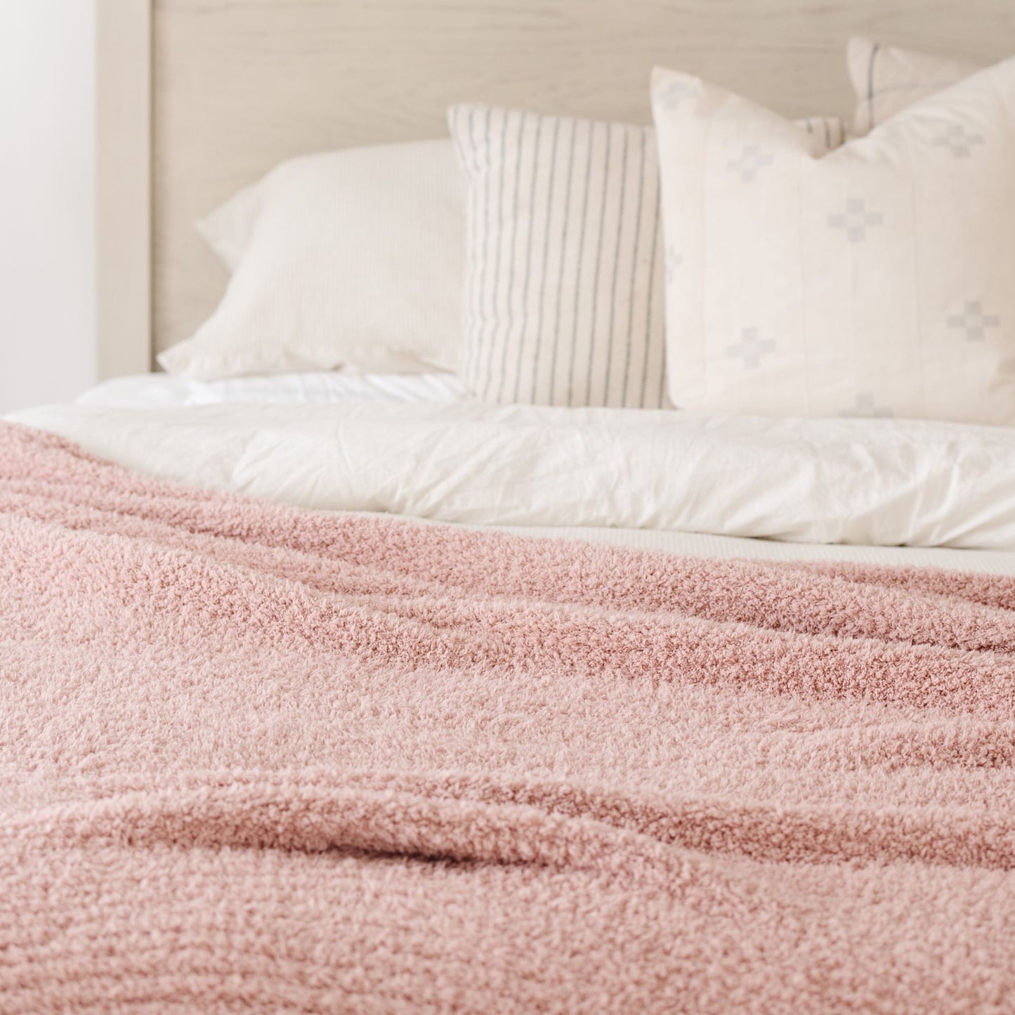 RIBBED XL BLANKETS