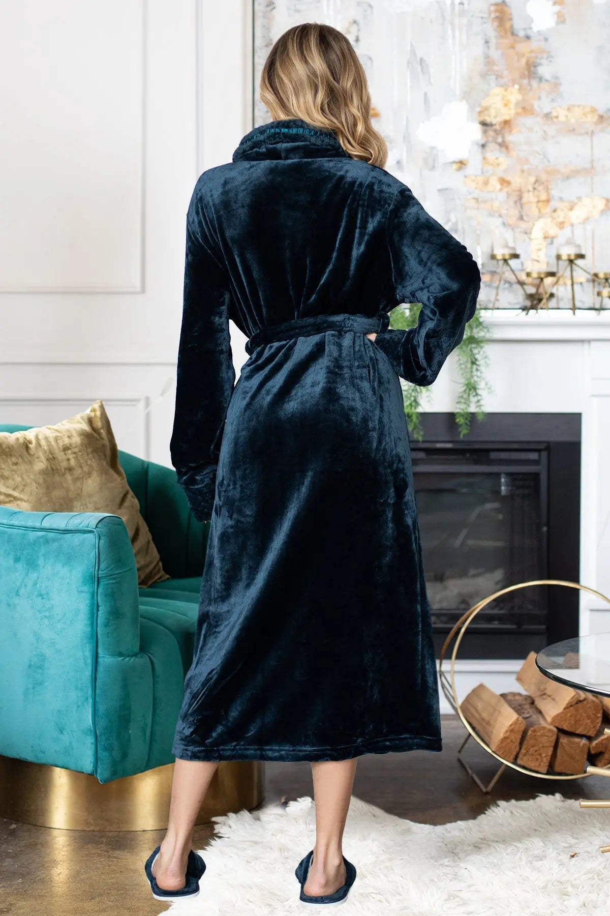 Ultra Soft Plush Bathrobe